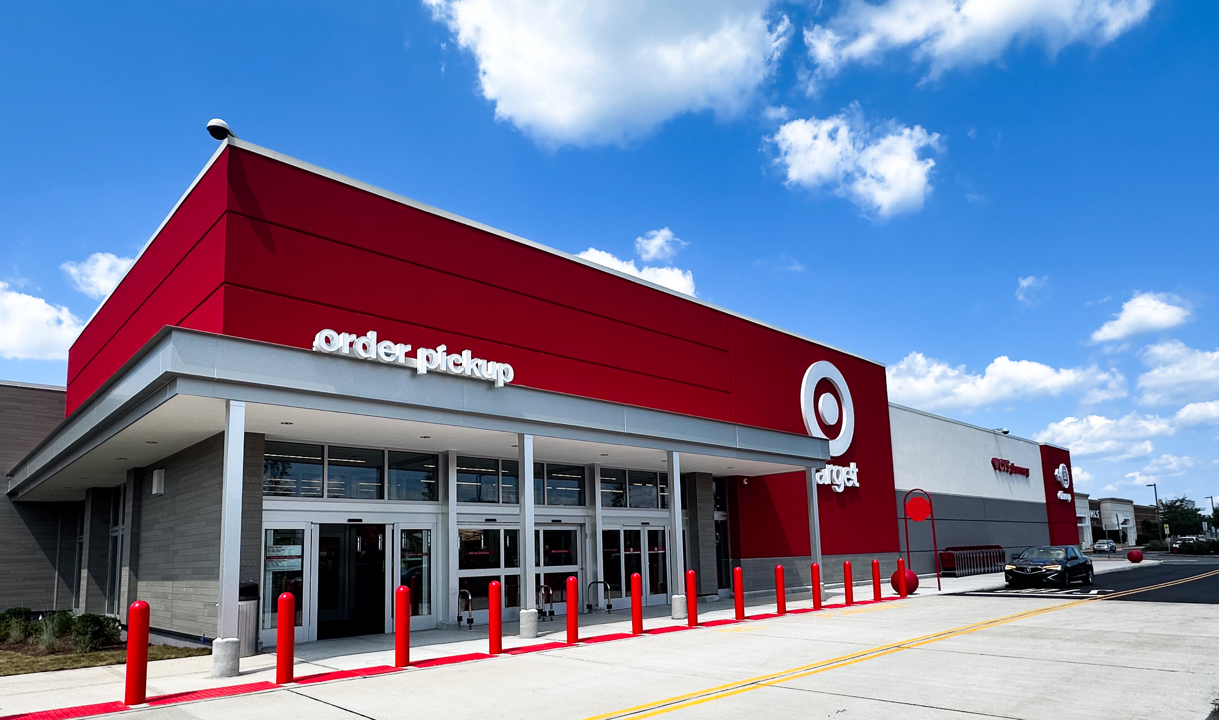 Levin Management closes nearly 570,000 s/f in YTD retail leasing